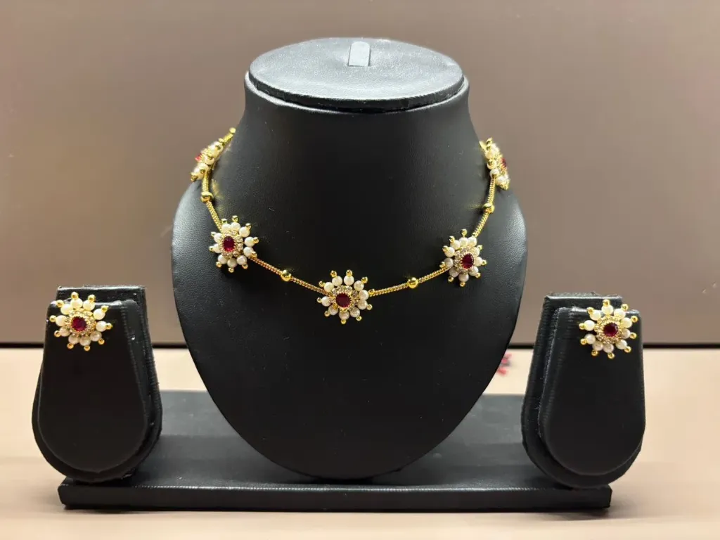 Gold Plated Moti-Diamond Choker